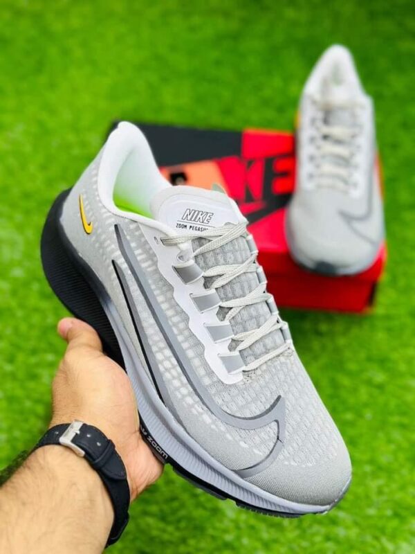ReeWalk Nike Air premium Men's Sports Shoes - Image 2