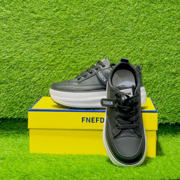 Fashion Women's High Platform Chunky Sneakers - Image 4